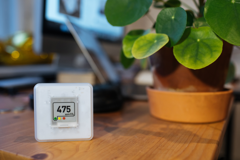 Air,Quality,Sensor.,Healthy,Work,Environment.,Work,From,Home,Air