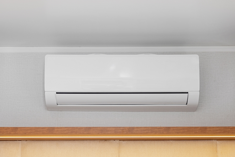 White,Air,Conditioner,Mini,Split,Unit,Mounted,At,Wall,In